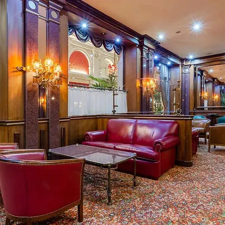 Avenida Palace Ξενοδοχείο 5*
