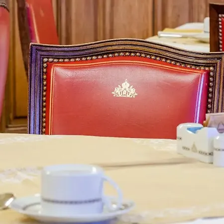 آفينيدا بالاس 5* Lisboa