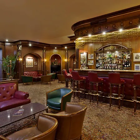 Отель Avenida Palace